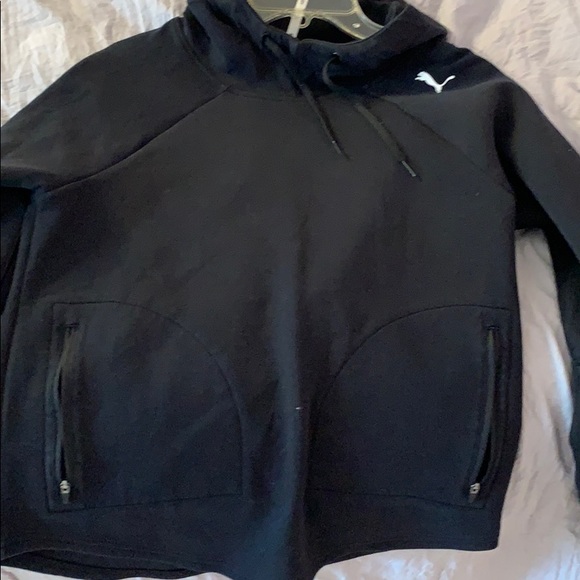 Puma Sweatshirt - Picture 1 of 3